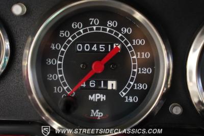 1966 Ford Mustang 2+2 Fastback Restomod