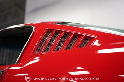 1966 Ford Mustang 2+2 Fastback Restomod