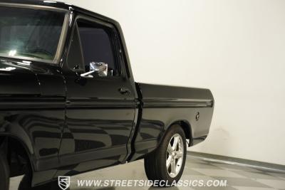 1975 Ford F-100 Restomod