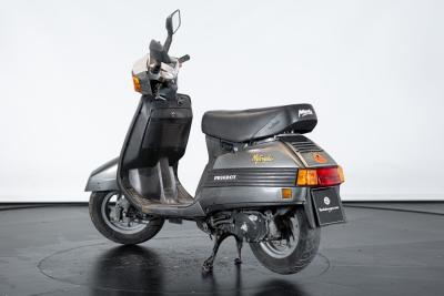 1990 Peugeot PEUGEOT METROPOLIS 50