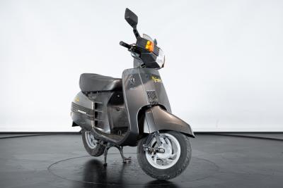 1990 Peugeot PEUGEOT METROPOLIS 50