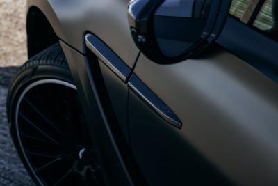 2023 Aston Martin DBX