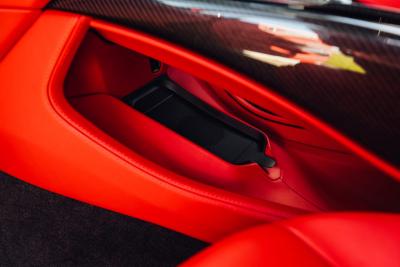 2023 Aston Martin DBX