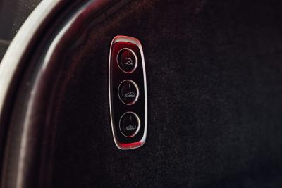 2023 Aston Martin DBX