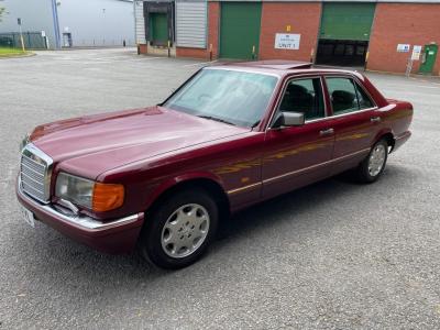 1992 Mercedes - Benz 300SE