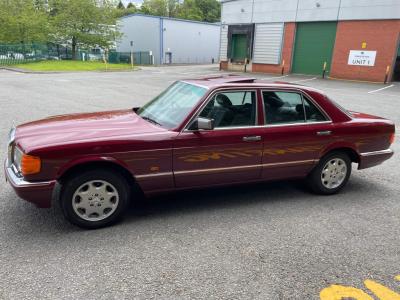 1992 Mercedes - Benz 300SE