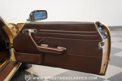 1982 Mercedes - Benz 380SL 107