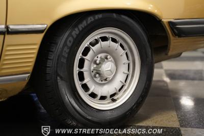 1982 Mercedes - Benz 380SL 107
