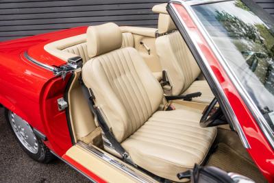 1989 Mercedes - Benz 300SL (R107)