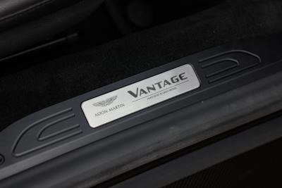 2021 Aston Martin Vantage