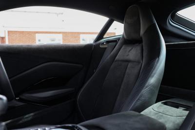 2021 Aston Martin Vantage