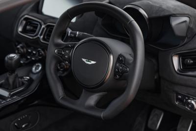 2021 Aston Martin Vantage