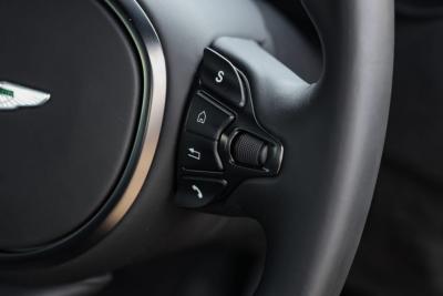 2021 Aston Martin Vantage