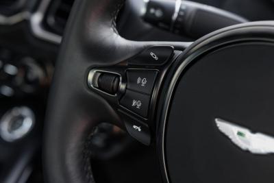 2021 Aston Martin Vantage