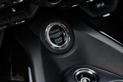 2021 Aston Martin Vantage
