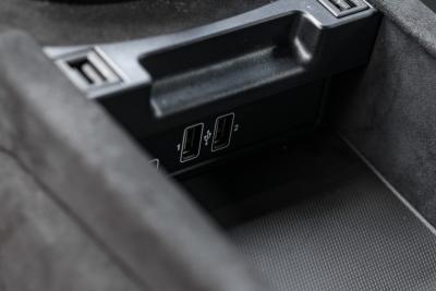 2021 Aston Martin Vantage