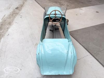 1900 Trapauto&#039;&#039;s blue