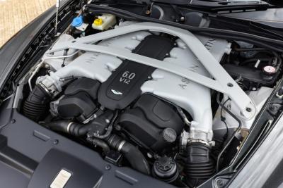 2015 Aston Martin DB9