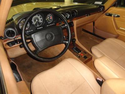 1987 Mercedes - Benz 560 SL Creme