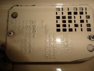 1987 Mercedes - Benz 560 SL Creme