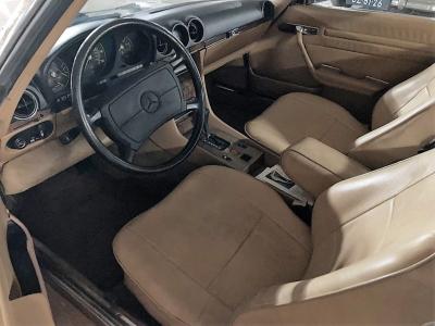 1987 Mercedes - Benz 560 SL Creme