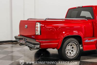 1995 Chevrolet C1500 Silverado Regency Conversion