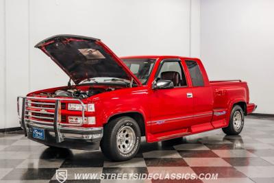1995 Chevrolet C1500 Silverado Regency Conversion