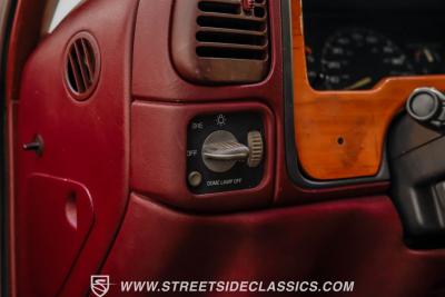 1995 Chevrolet C1500 Silverado Regency Conversion