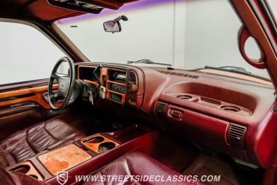 1995 Chevrolet C1500 Silverado Regency Conversion