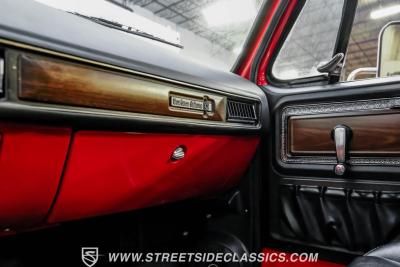 1979 Chevrolet K30 Custom Deluxe Flatbed Dually 4X4