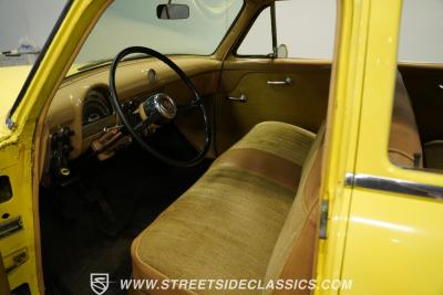 1953 Ford Mainline Fordor