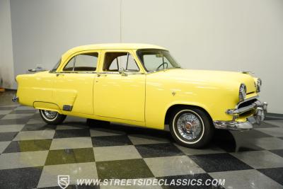 1953 Ford Mainline Fordor