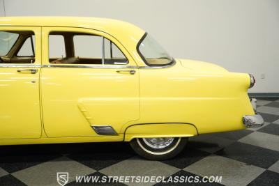 1953 Ford Mainline Fordor