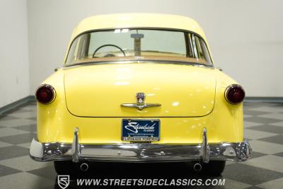 1953 Ford Mainline Fordor