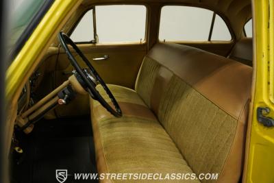 1953 Ford Mainline Fordor