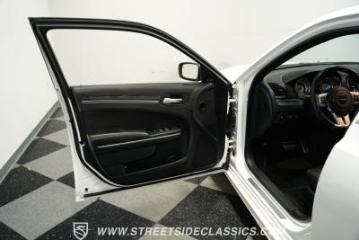 2012 Chrysler 300 SRT-8