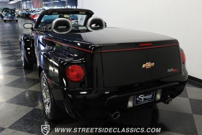 2006 Chevrolet SSR 6 Speed