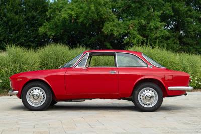 1967 Alfa Romeo GIULIA SPRINT GT VELOCE