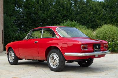 1967 Alfa Romeo GIULIA SPRINT GT VELOCE