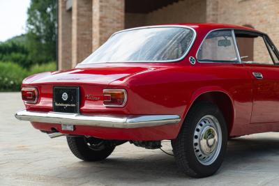 1967 Alfa Romeo GIULIA SPRINT GT VELOCE