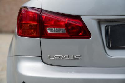 2006 Lexus IS 220 D