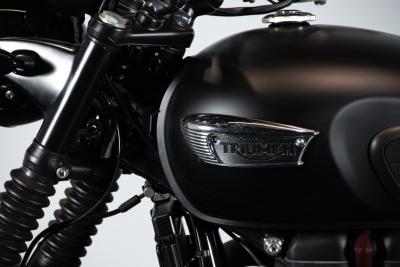 2017 Triumph BONNEVILLE T100 BLACK