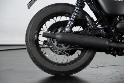 2017 Triumph BONNEVILLE T100 BLACK