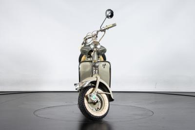 1956 Innocenti LAMBRETTA 150 D