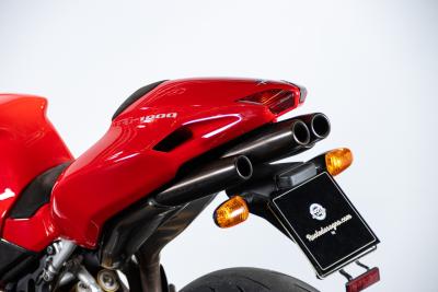 2004 MV Agusta F4 1000