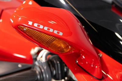 2004 MV Agusta F4 1000