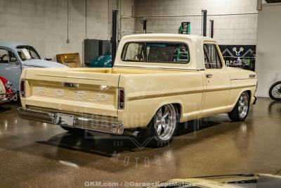 1967 Ford F100