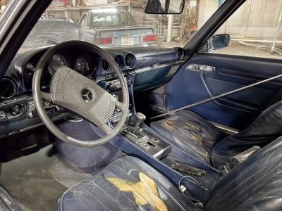 1975 Mercedes - Benz 450SL  no. 2240