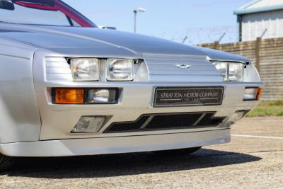 1989 Aston Martin V8