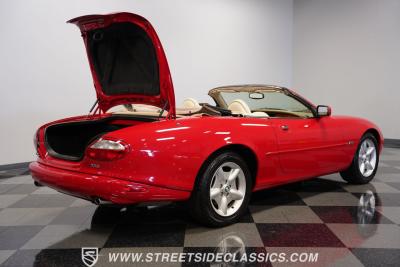 1999 Jaguar XK8 Convertible